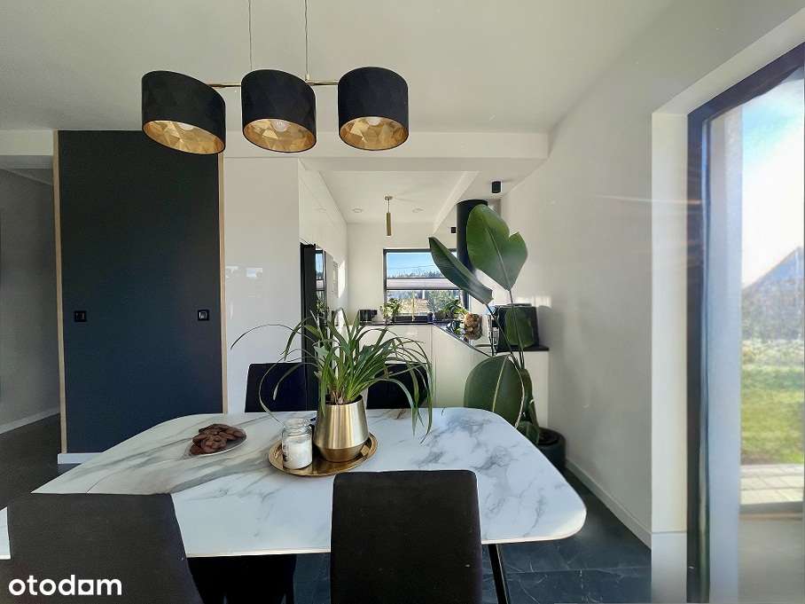 Taras od południa, garaż na 2 auta, rekuperacja, pompa ciepła. - Pełny obrazek: 5/20