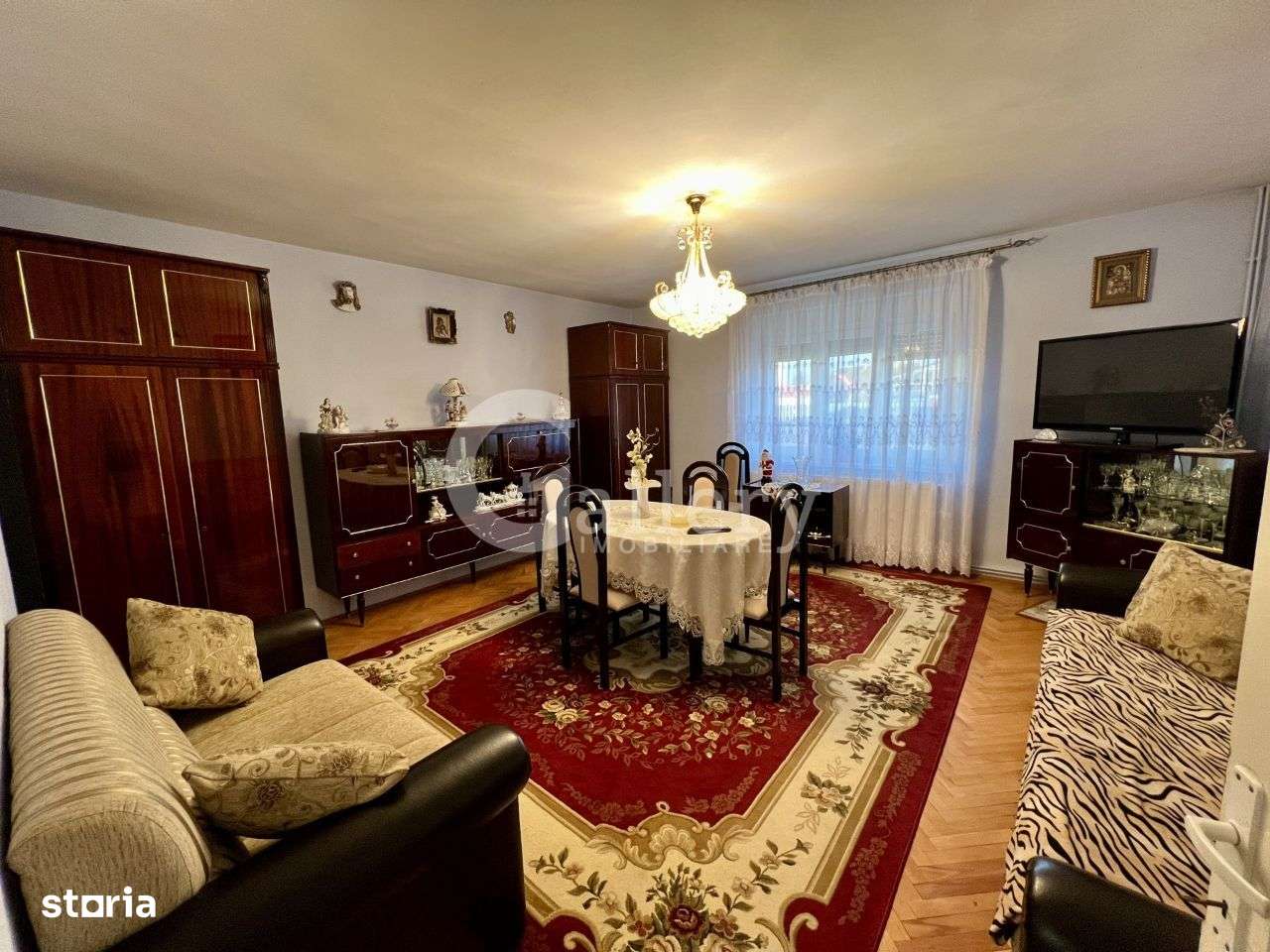 Comision 0% / Casa individuala 190 mp si Teren 842 mp zona Turnisor - Imagine principală: 5/20