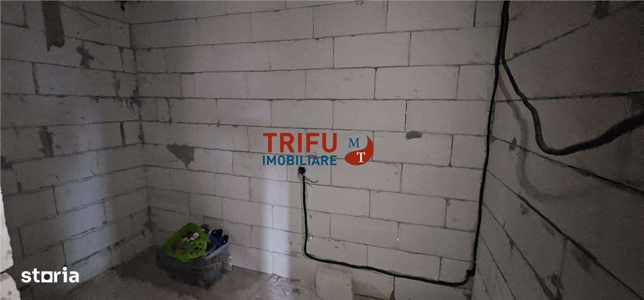 Casa de vanzare la rosu S+P+M si teren 1062 mp zona Micesti-9