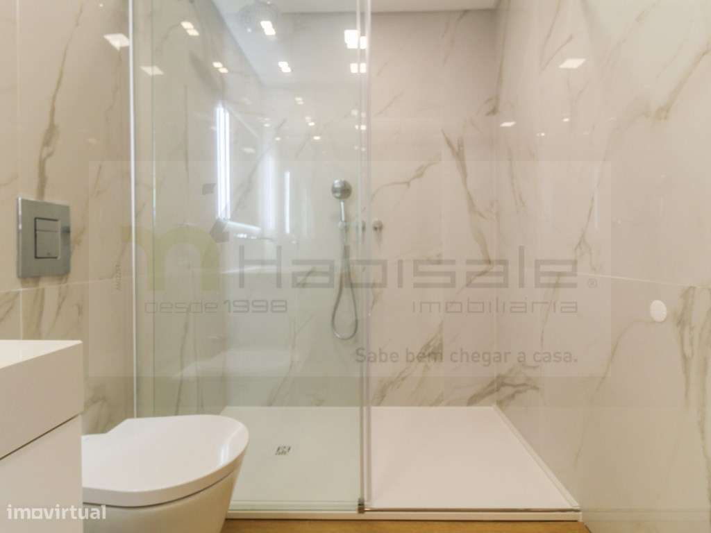 Moradia de Luxo com elevador, piscina e vista panorâmica, em Loures-46