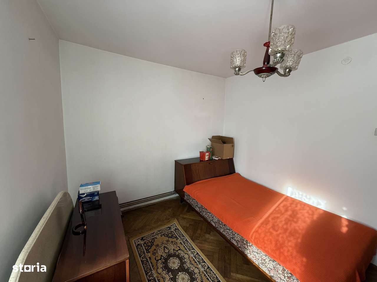 Apartament cu 3 camere central - Imagine principală: 3/5