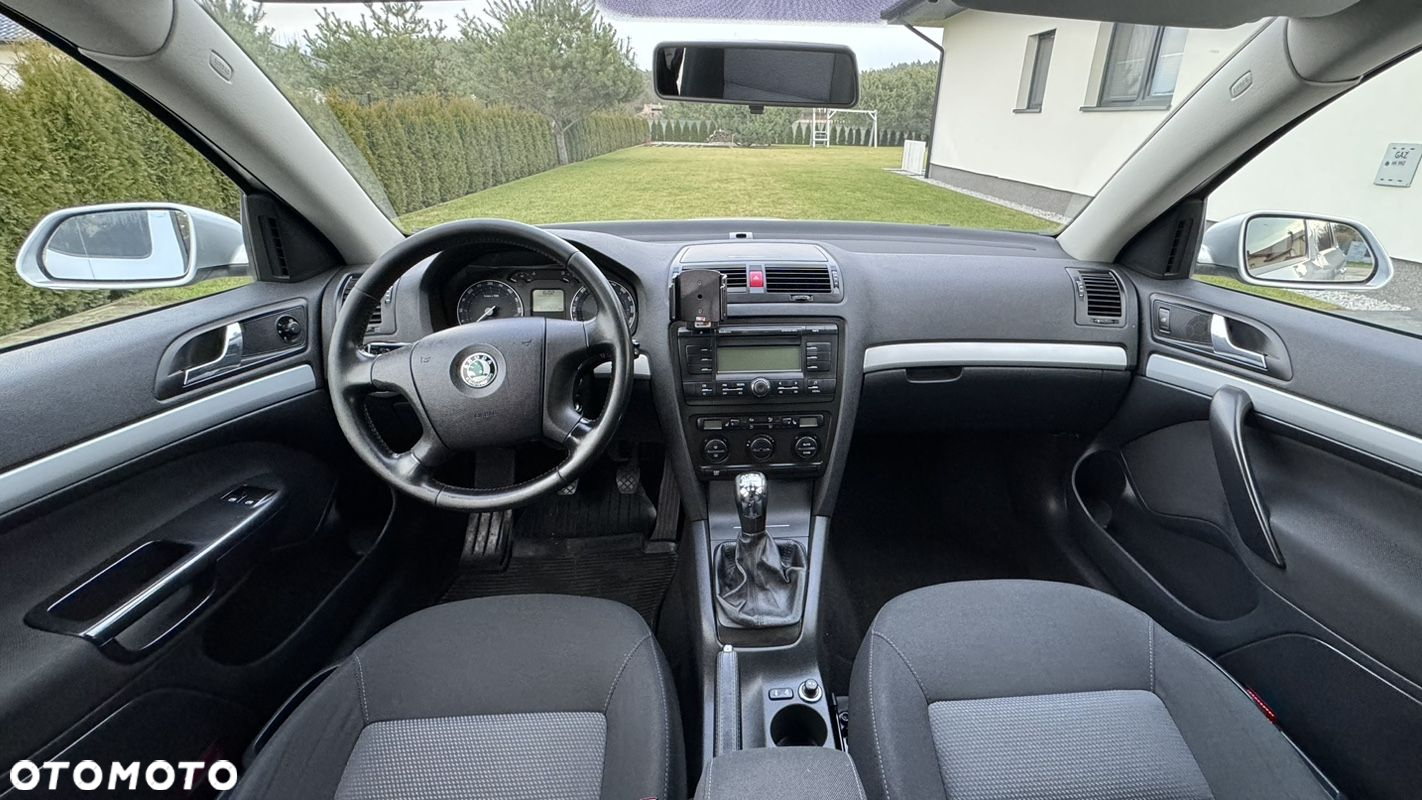 Skoda Octavia 1.9 TDI DPF Ambiente - 9