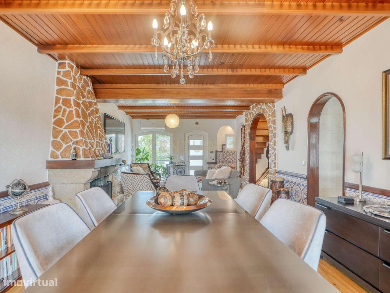 Magnífica Moradia T6 com Piscina, Garagem e Vista Desafogada em Sesimb-20