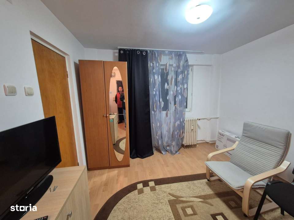 Garsoniera de vanzare-1