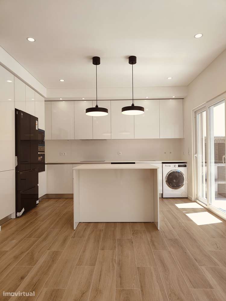 Moradia Geminada T3 com duas Suítes - Oferta 1% do valor de aquisição-33