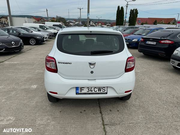 Dacia Sandero - 4