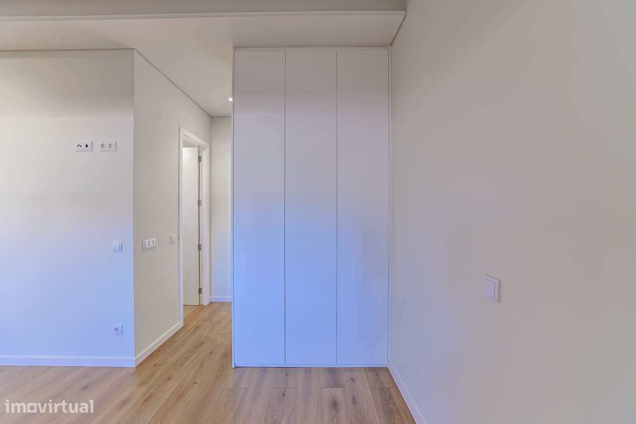 Apartamento T0, Braga, Braga, Braga (Maximinos, Sé e Cividade) - Grande imagem: 5/30