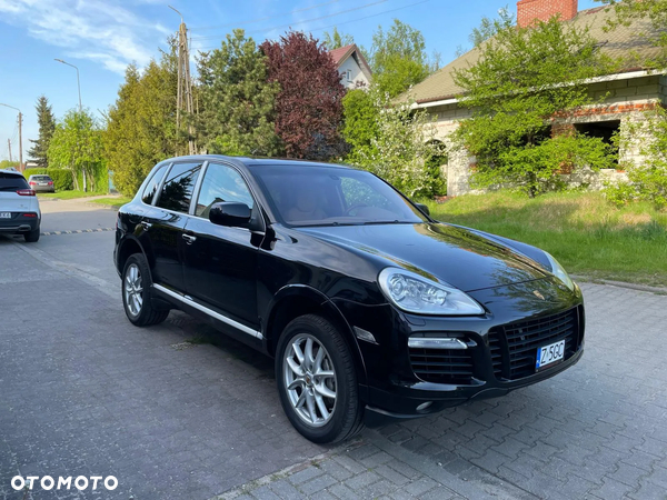 Porsche Cayenne - 7