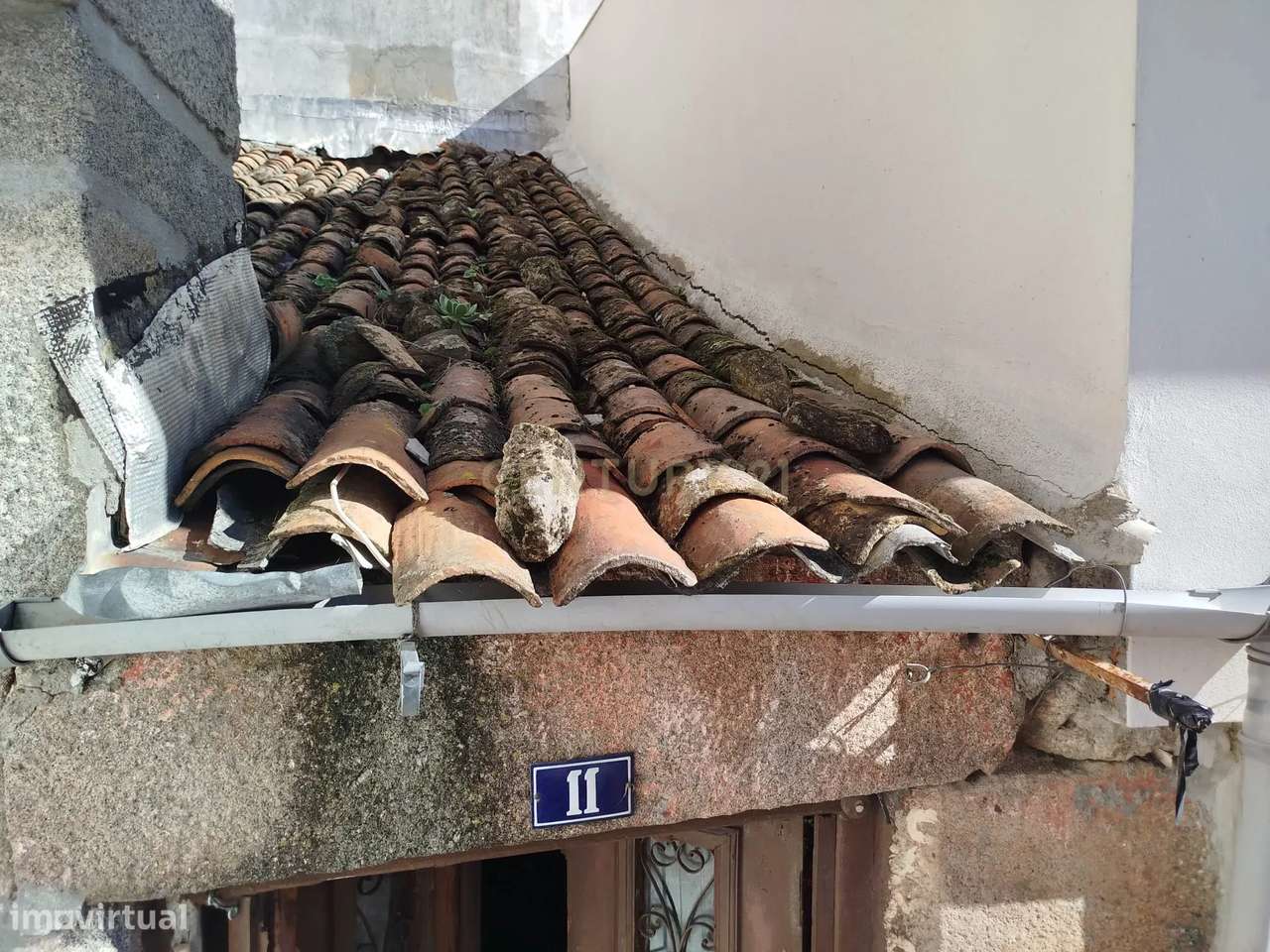 Excelente Moradia T1 p/Reconstrução na Serra da Estrela-5