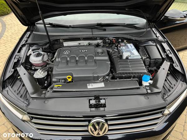 Volkswagen Passat 2.0 TDI BMT Comfortline - 21