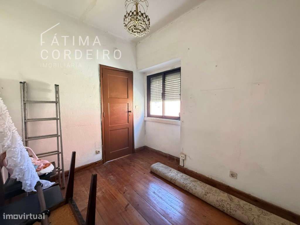 T2 situado em Plena Alcantara, junto á saída da Ponte 25 de Abril-11