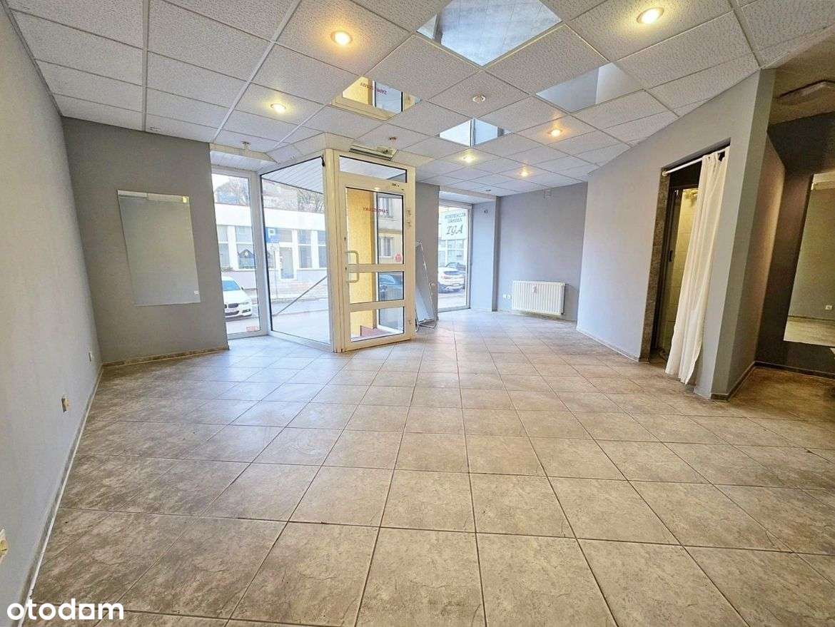 Parter, bezpośrednie wejście, duża witryna, Słowackiego / Zwycięstwa-10