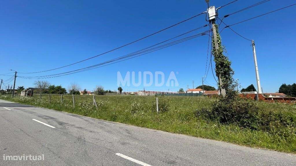 Terreno urbano para construção - Grande imagem: 4/6