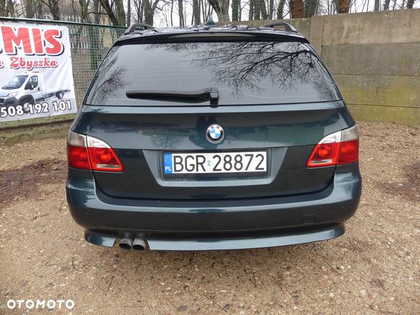 BMW Seria 5 525d - 14