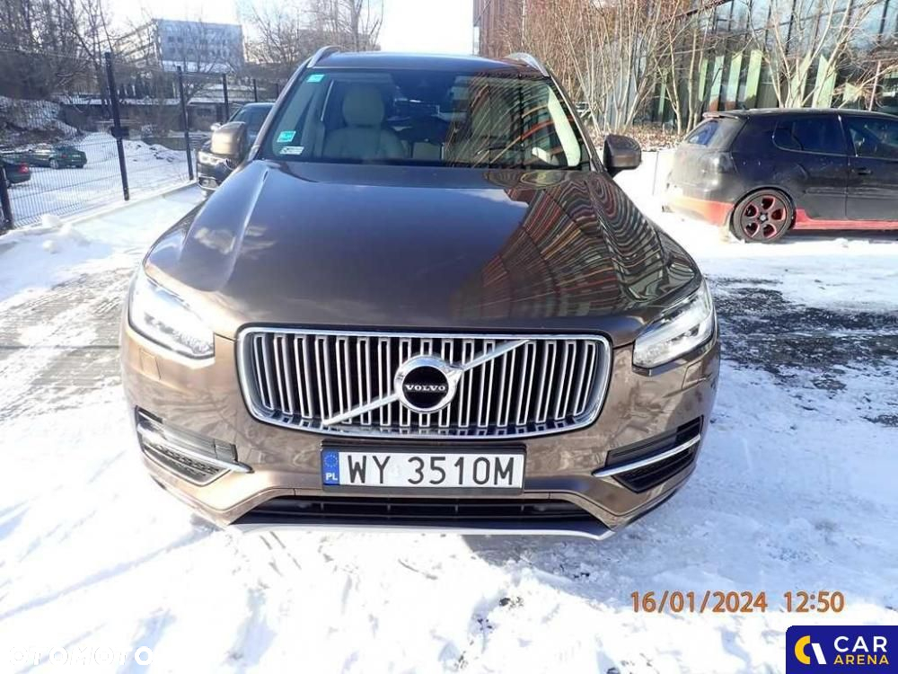 Volvo XC 90 - 7