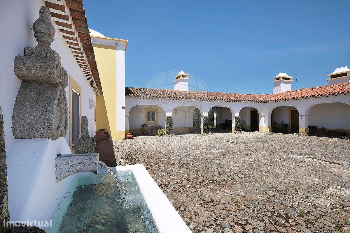 Moradia T8 para venda - Grande imagem: 4/29