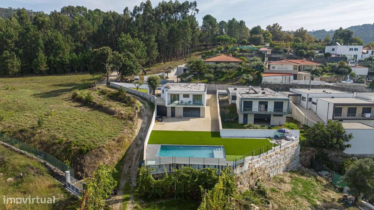 Moradia T3 seminova Briteiros  - Guimarães-29