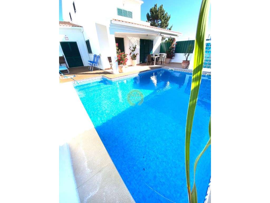 Moradia de 2 Pisos com Piscina, Próxima às Praias de Sesimbra, Alde... - Grande imagem: 4/56