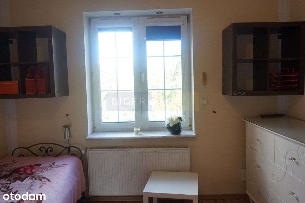 Dom z powierzchnią dodatkową + Pawilon-11