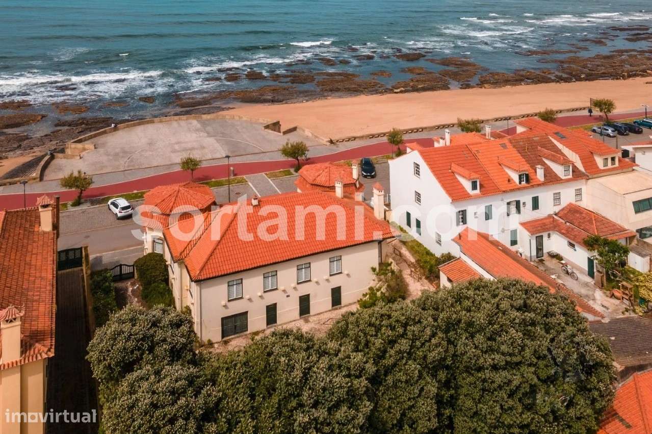 Moradia Isolada T5 Venda Em Sao Felix Da Marinha Vila Nova De Gaia