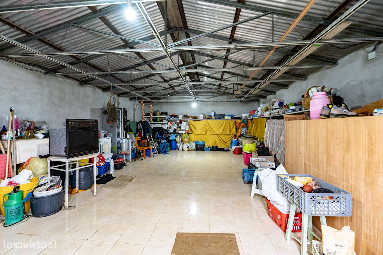 Quinta com Moradia T2 | Fornos de Algodres-11