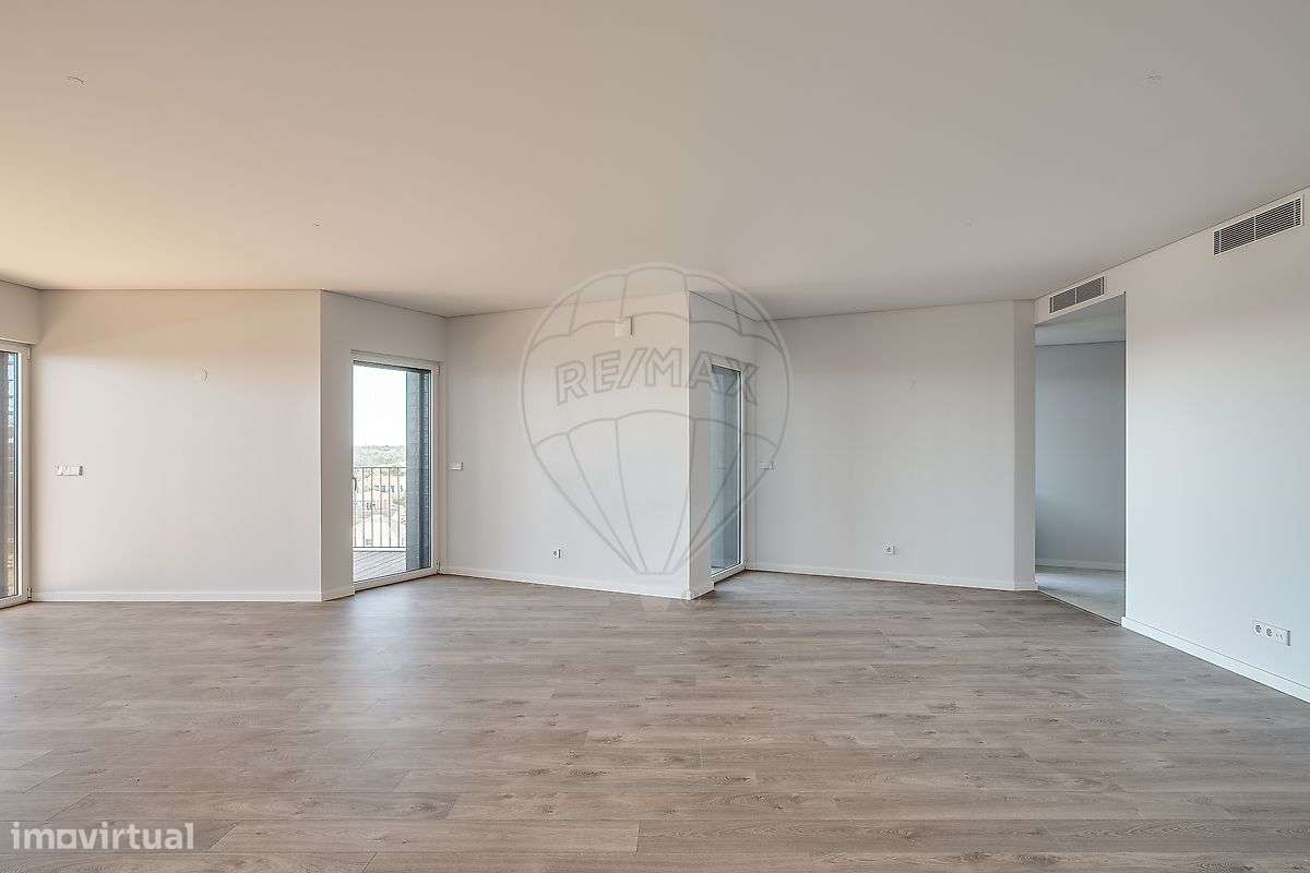 Apartamento T4 para venda-8