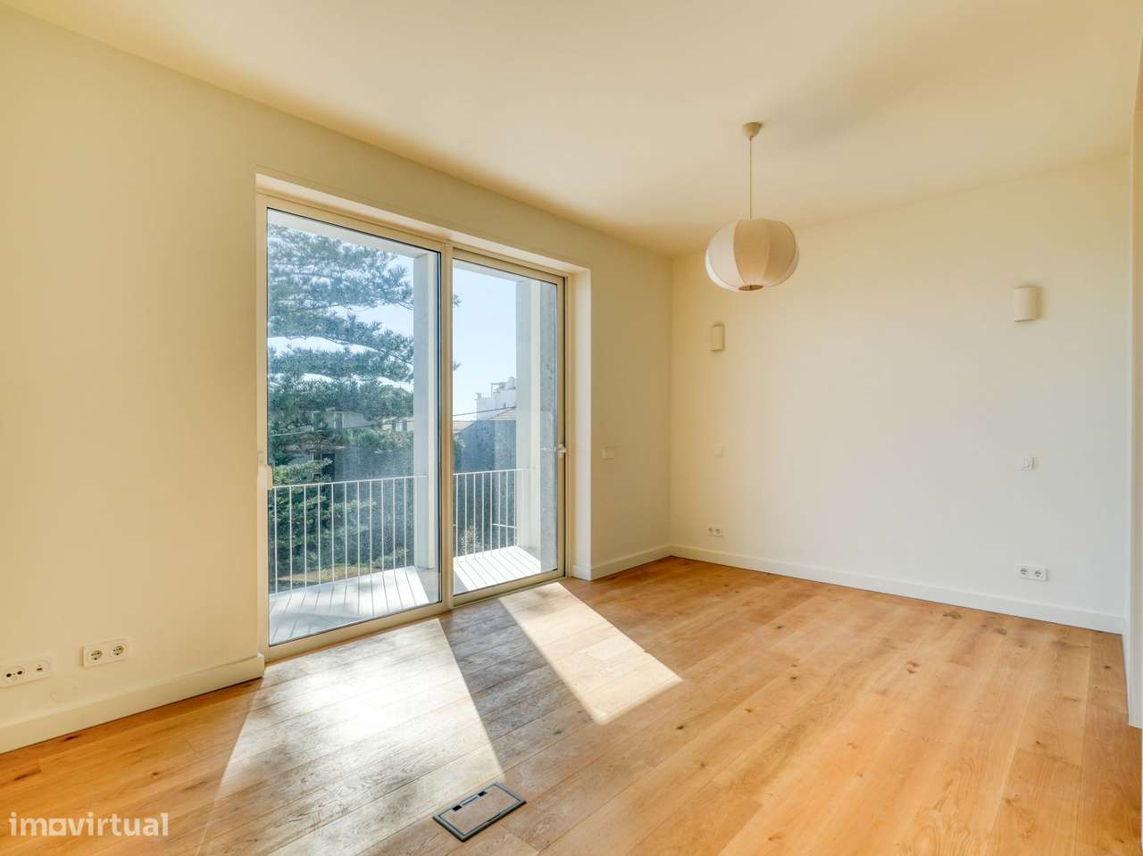 Penthouse Duplex T4+1 com Vista Mar, Terraço e Elevador Privado em São - Grande imagem: 5/19