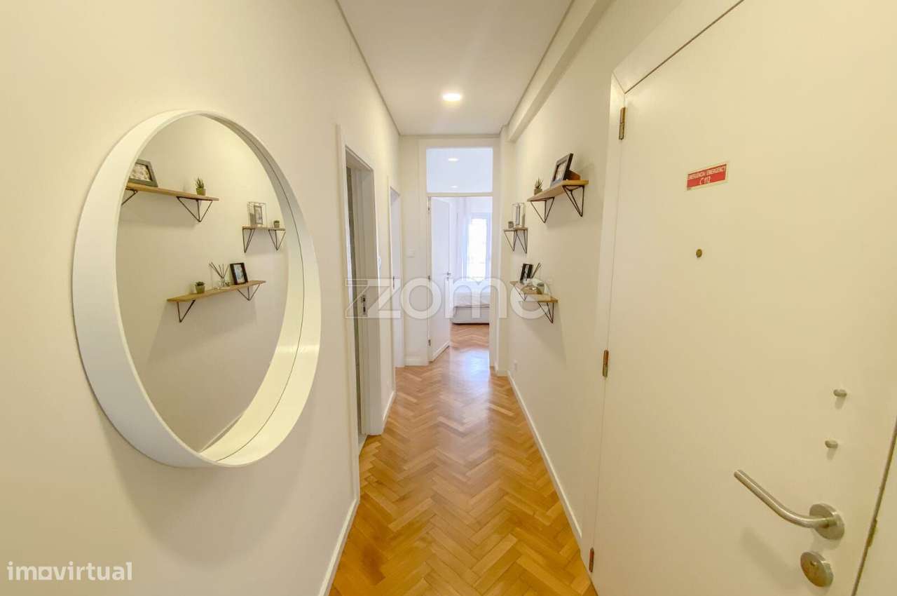 Apartamento luminoso T2+1 com varanda na Avenida Rodrigues de Freitas-27