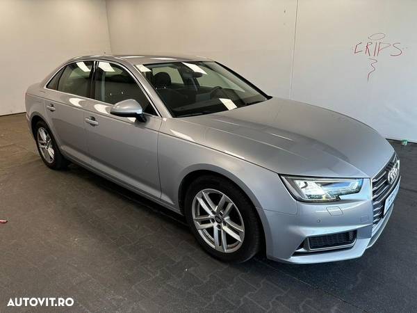 Audi A4 2.0 TDI S tronic Sport - 36