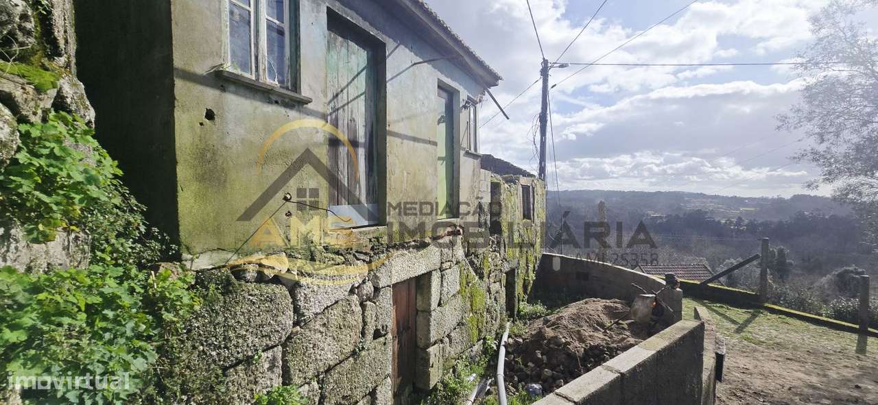 MORADIA PARA VENDA PARA RESTAURO-8