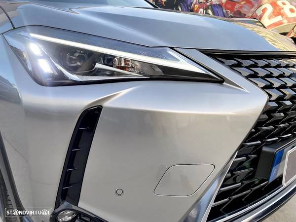 Lexus UX 250h Executive - 59