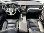 Volvo XC 60 D4 Momentum Pro - 4