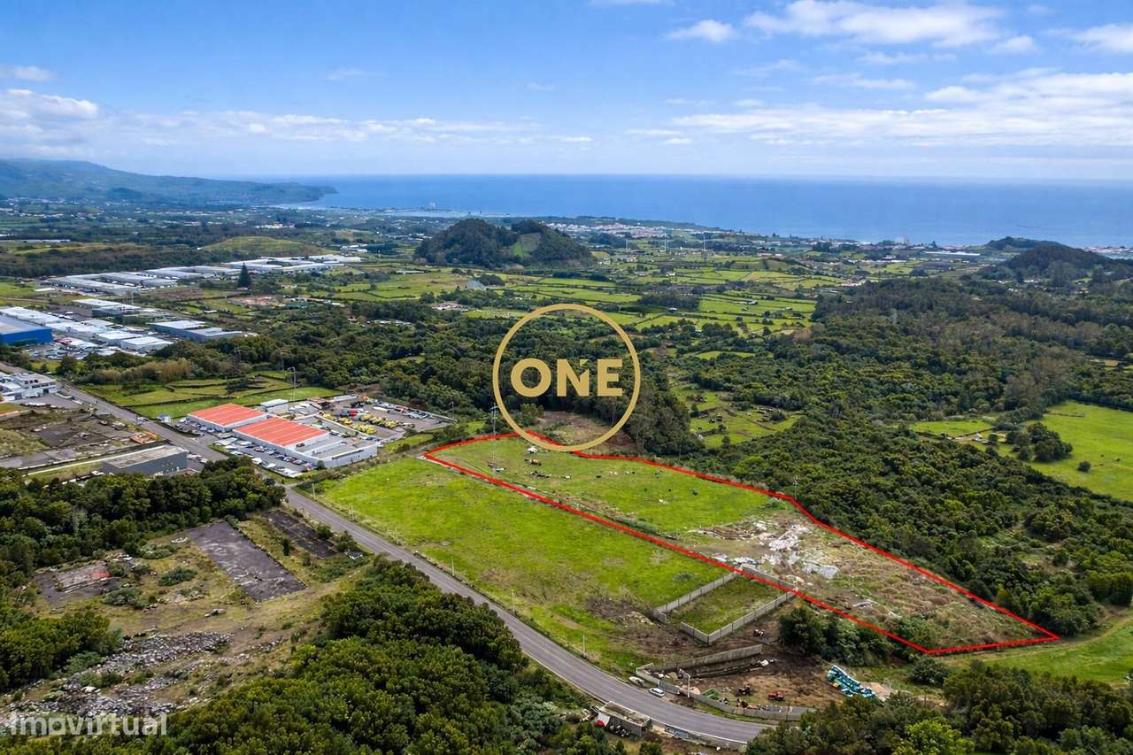 Excelente Terreno para Construção com 14.700 m2 na Fajã de Cima – São - Grande imagem: 2/7