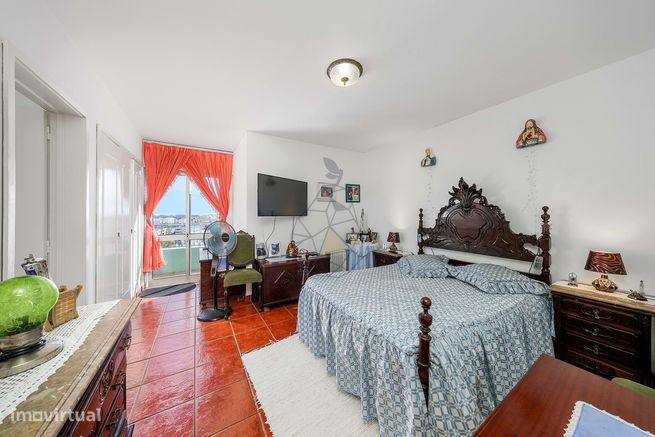 Penthouse T2 com terraço e vista panorâmica na Pedra Mourinha em Porti-22