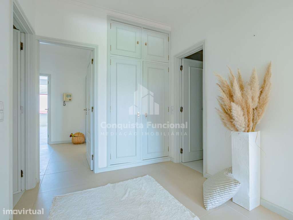 T2 com Lugar de Garagem e Elevador | São João da Madeira | 259.500€-9