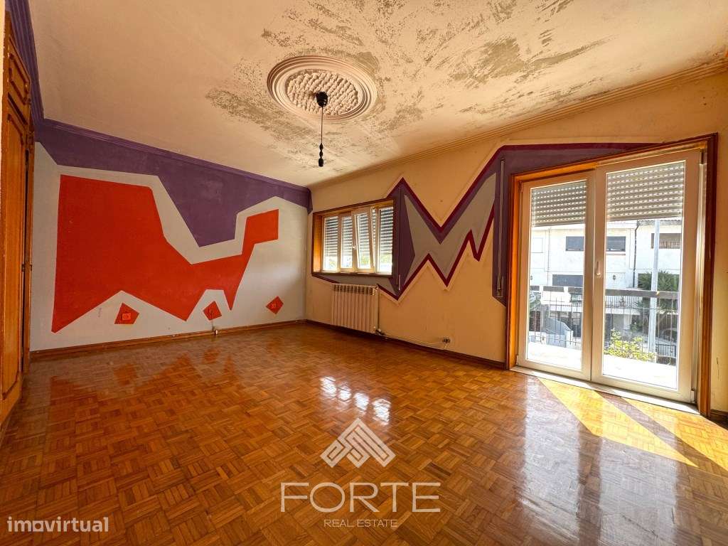 Moradia em banda T3 em São João da Madeira-5