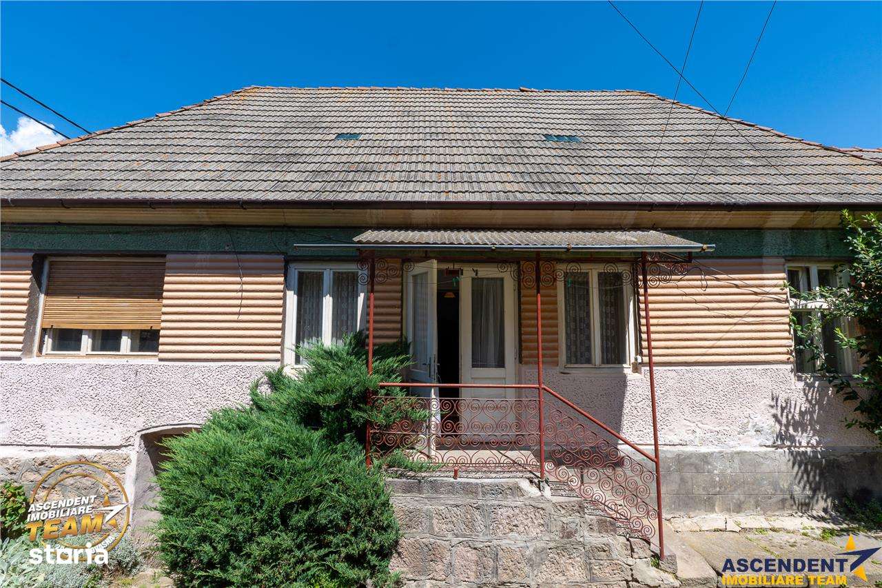 FILM!Doua case traditionale,pe domeniu cu peste 5.000mp teren,Bixad,Co - Imagine principală: 5/20