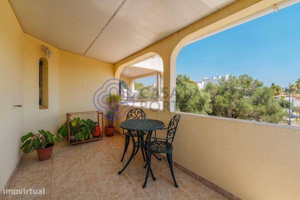 Magnífica Moradia T3 com Vista Mar e Localização Estratégica – Loulé-15