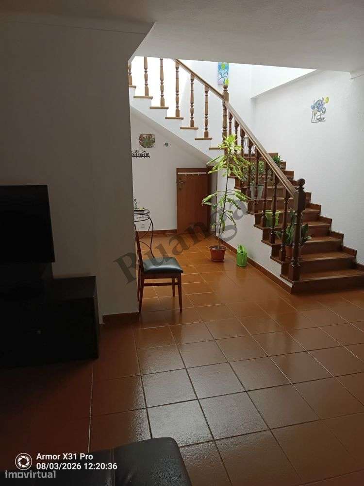 Moradia T4 para venda em Vila Nova de Santo André-5
