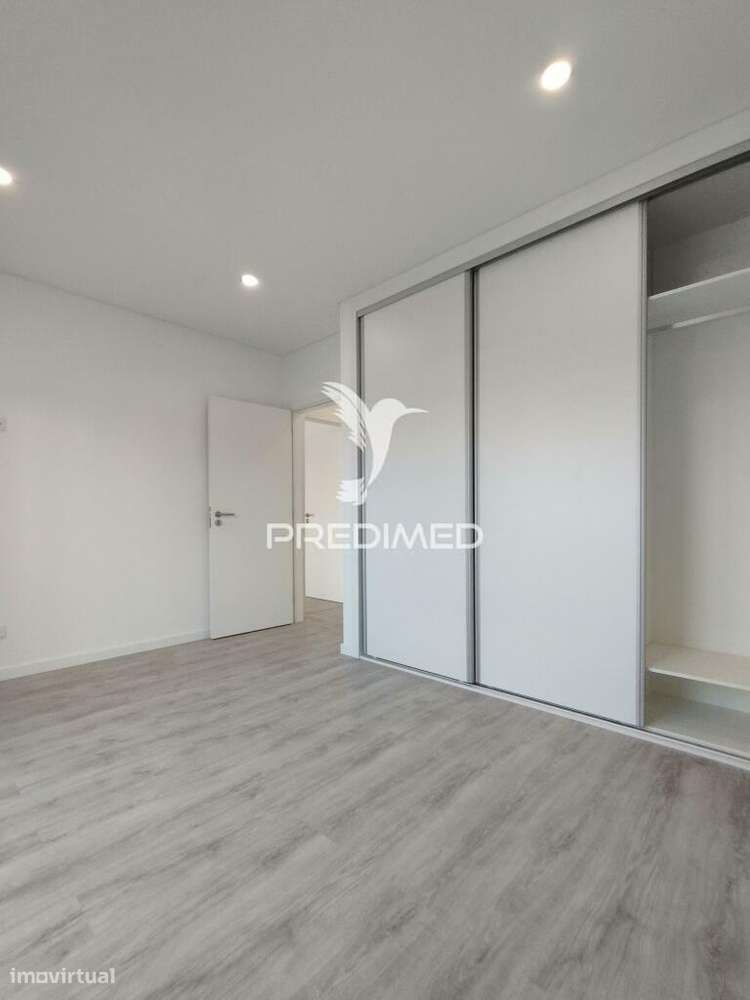 Suíte C/Closet, Garagem: 32,96m2, Espaço para Piscina - Grande imagem: 4/12