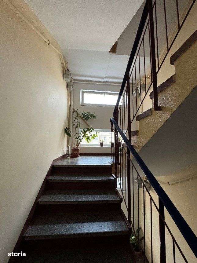 Sibiu, Zona Vasile Aron Apartament-3 camere 58 mp utili, etaj 2/4-3