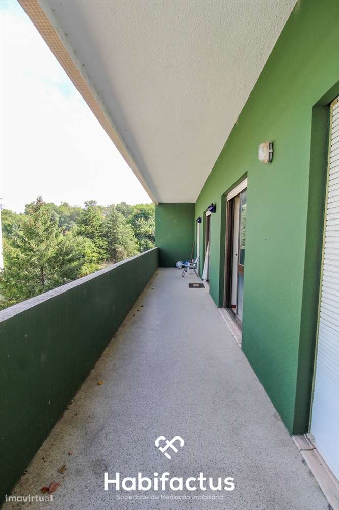 Apartamento T4 com duas entradas independentes no centro de Viseu - Grande imagem: 5/18