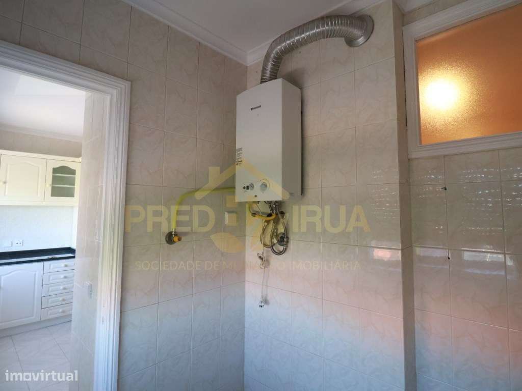 Fantástico T3 em Arcozelo com vistas de mar-6