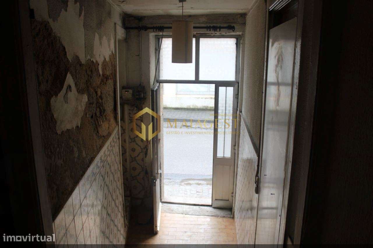 Lote de Terreno com Duas Moradias independentes para recuperar - Grande imagem: 5/17