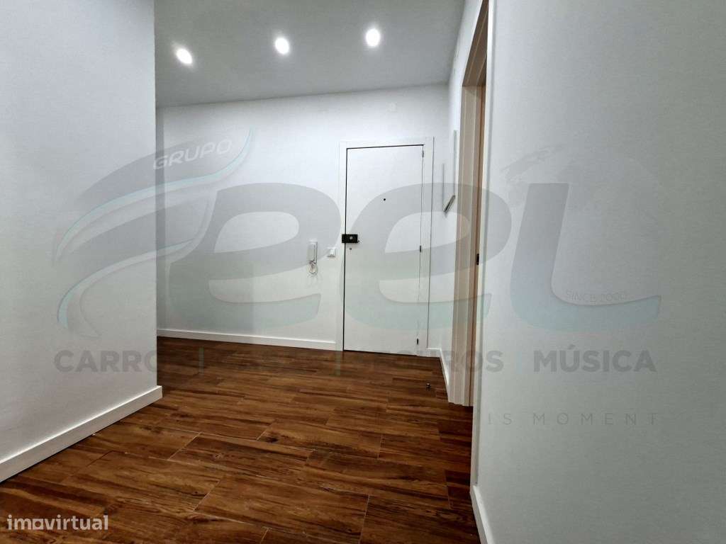 Apartamento T2 c/ terraço-10