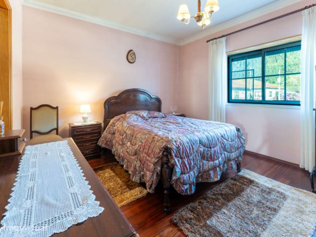 Moradia Geminada T3 Concelho de Alcobaça-32