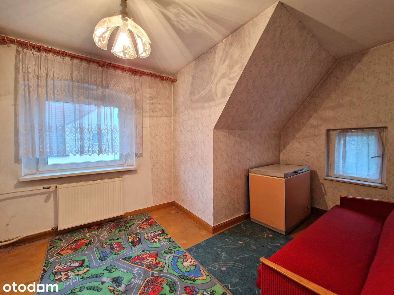 Dom z dużym ogrodem, 2 niezależne mieszkania, garaż i budynek gosp.-13