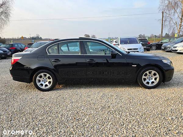 BMW Seria 5 525d - 8