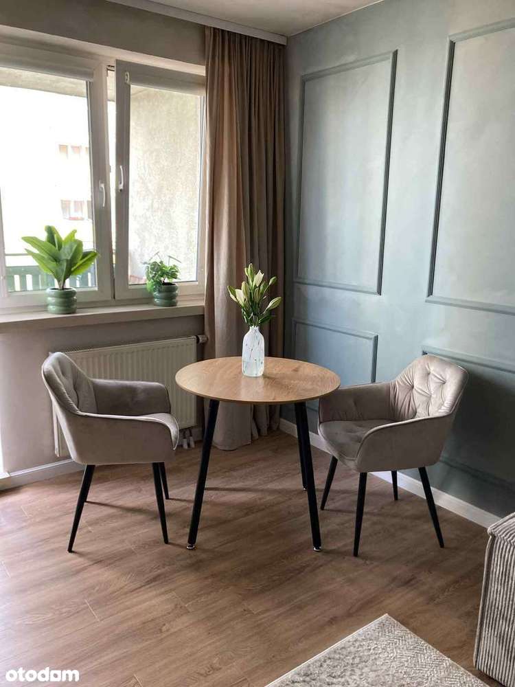 Śliczna kawalerka do wynajęcia - Pełny obrazek: 1/8