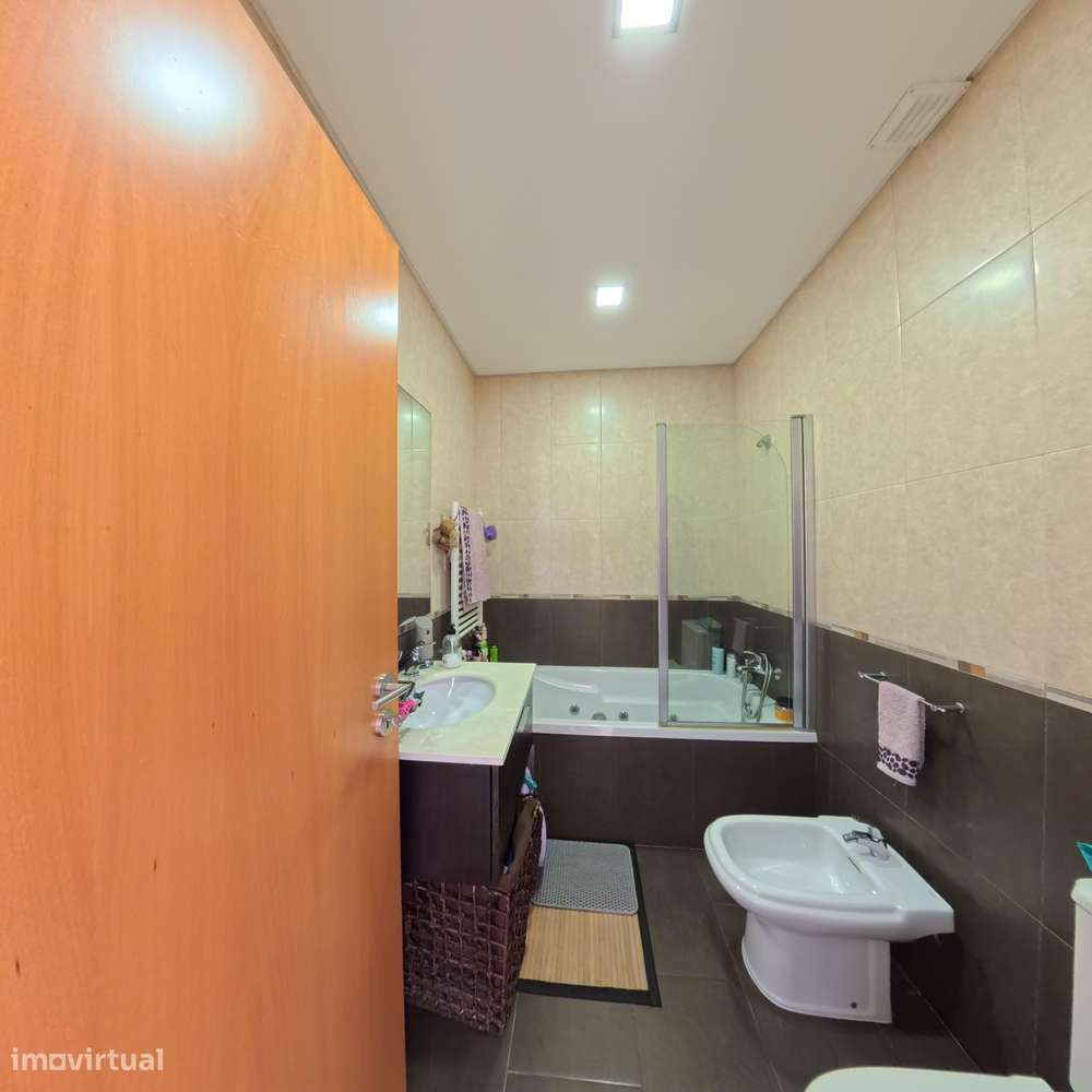 apartamento t2, em Fão Esposende c/2 terraços-12